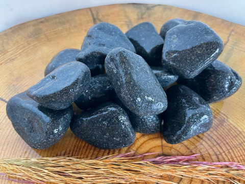 Tumbled Midnight Black Basalt Pebbles