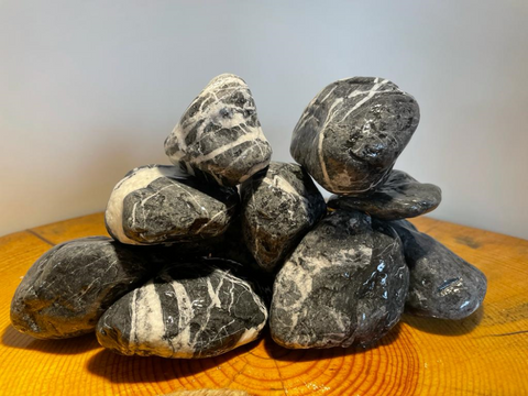 Tumbled Black Storm Stone